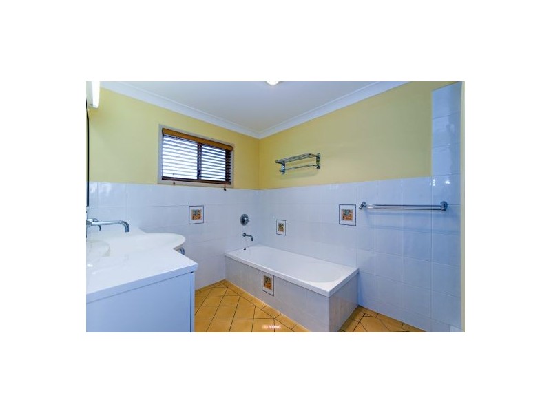 56 Shylock Cr, Sunnybank Hills QLD 4109