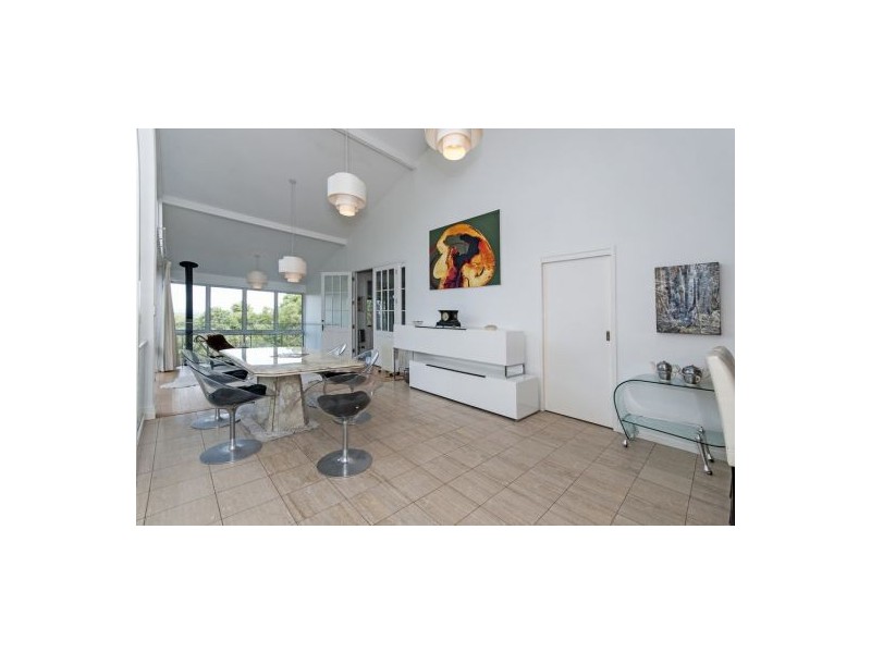 425 Springwood Road, Daisy Hill QLD 4127