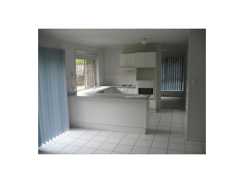 18 Van Wirdum Place, Calamvale QLD 4116