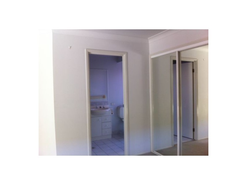 18 Van Wirdum Place, Calamvale QLD 4116