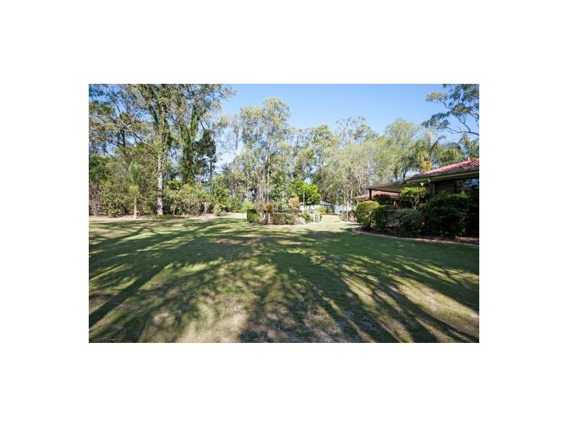 64 Kantenna St, Park Ridge QLD 4125