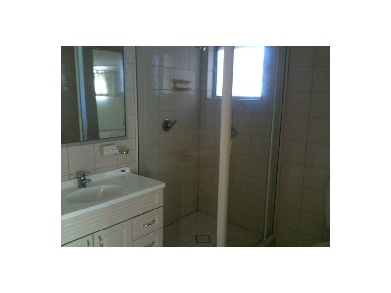 37 Estoril St, Robertson QLD 4109