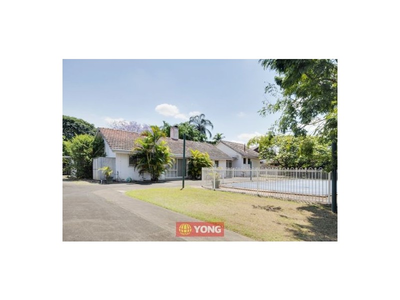 21 Yamal St (198 McCullough St), Robertson QLD 4109