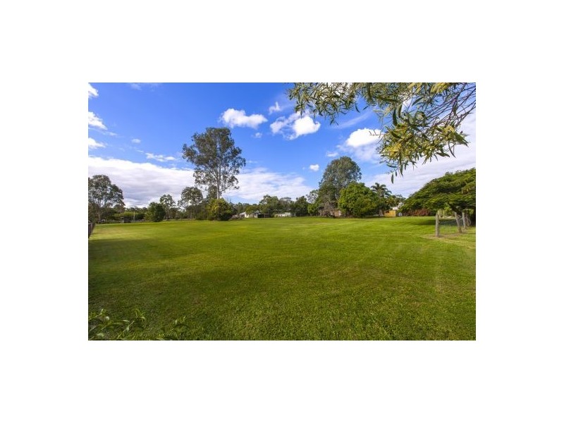 55 Mathew Cres, Burpengary QLD 4505