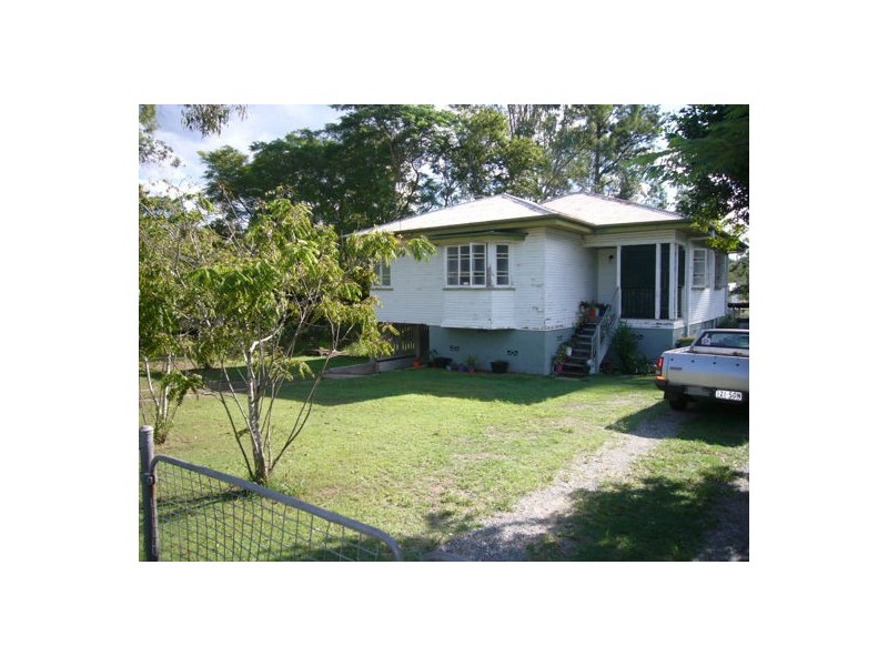 79 Smith St, Park Ridge South QLD 4125