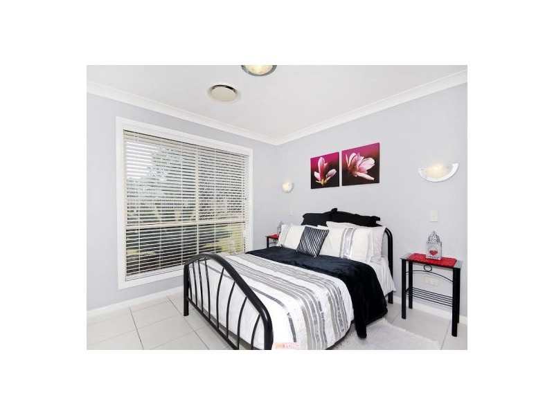 43-45 Wallaroo Crt, Greenbank QLD 4124