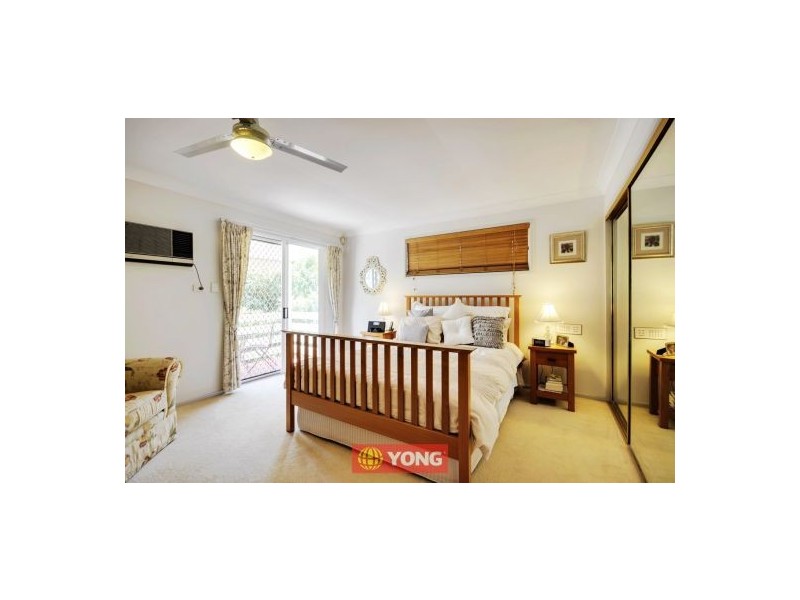 99 Davrod St, Robertson QLD 4109