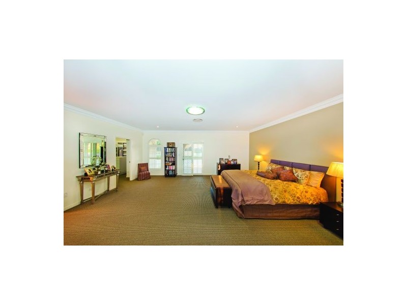 41 Fairway Pl, Carindale QLD 4152