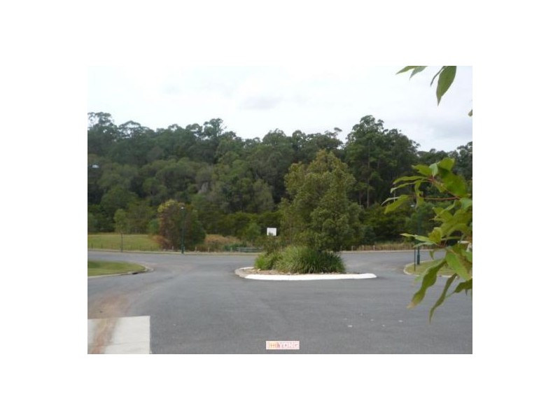 5 Clem Cl, Daisy Hill QLD 4127