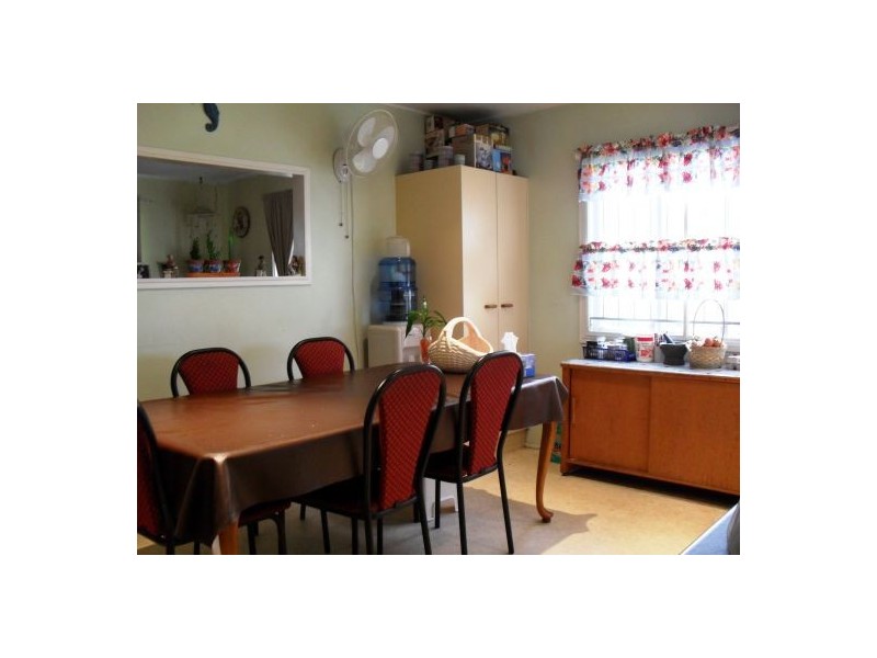 28 Mayes Avenue, Logan Central QLD 4114