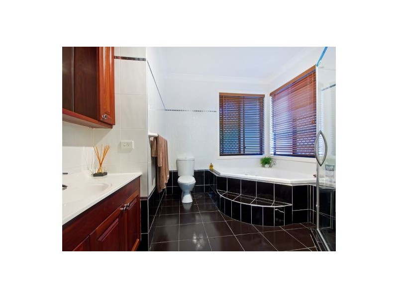 57 The Parkway, Stretton QLD 4116