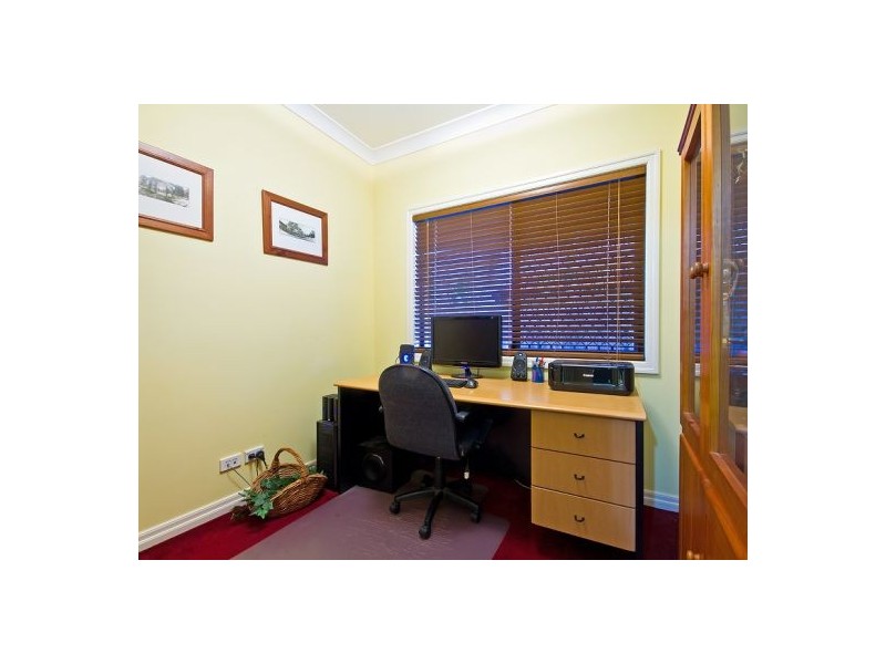 57 The Parkway, Stretton QLD 4116