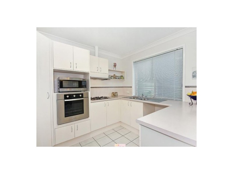 4 Peden Ct, Calamvale QLD 4116