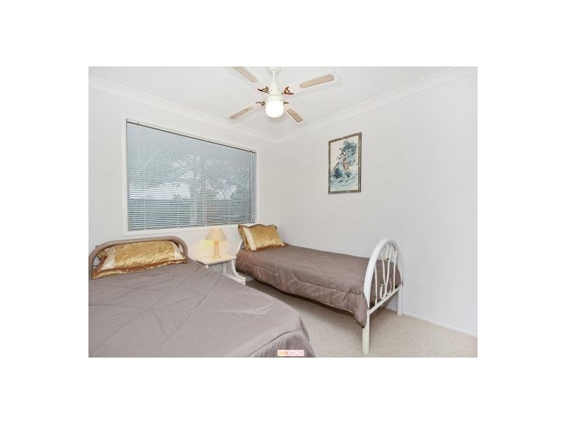 4 Peden Ct, Calamvale QLD 4116