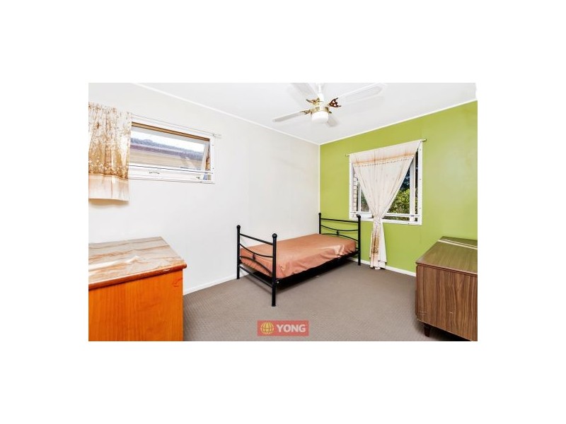 17 Gonzales St, Macgregor QLD 4109