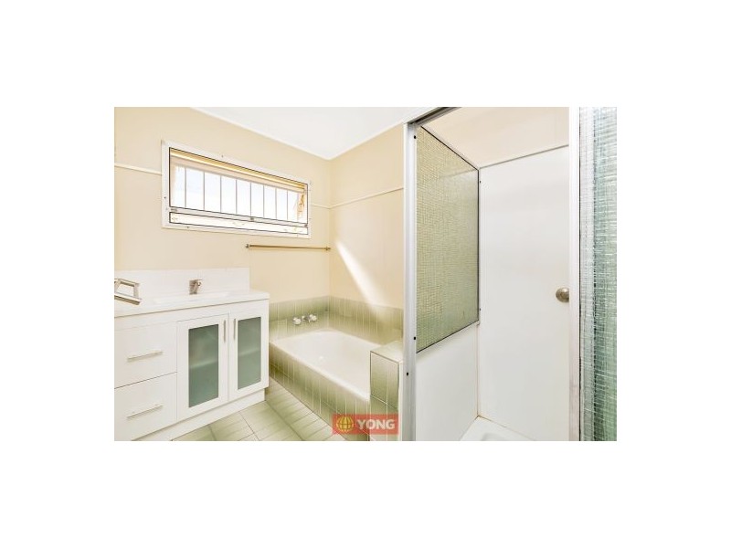 17 Gonzales St, Macgregor QLD 4109