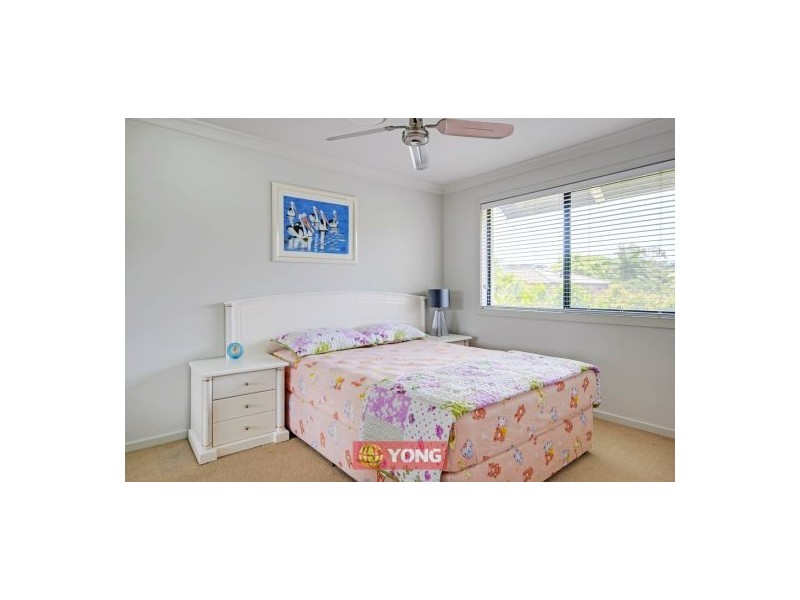 42 Hillardt St, Robertson QLD 4109