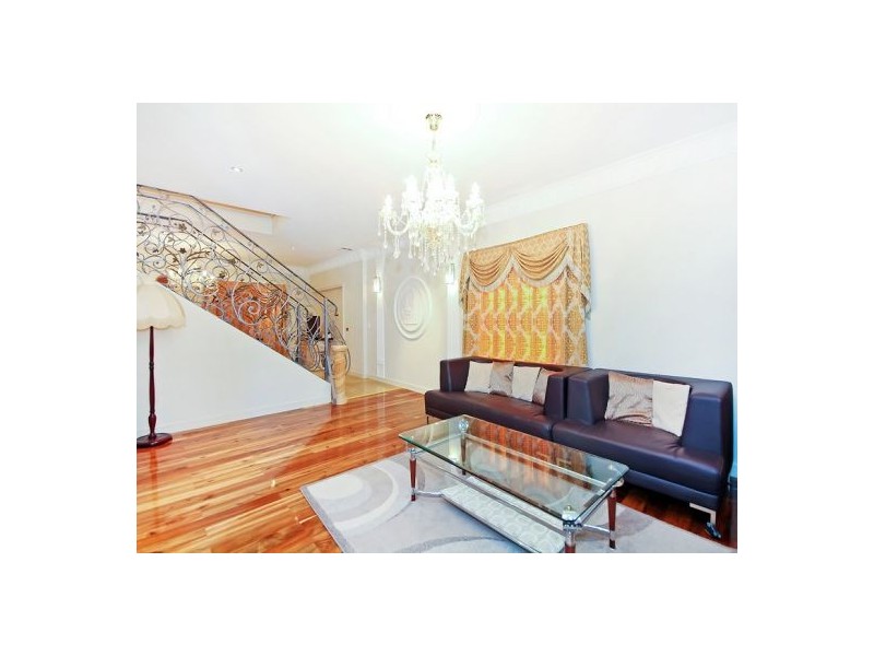 1 Amber Cl, Eight Mile Plains QLD 4113