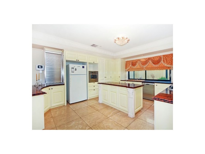 1 Amber Cl, Eight Mile Plains QLD 4113