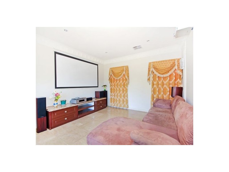 1 Amber Cl, Eight Mile Plains QLD 4113