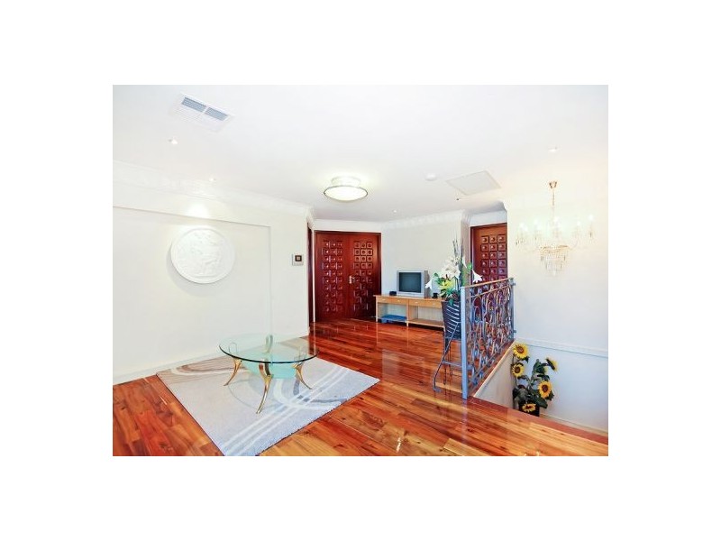 1 Amber Cl, Eight Mile Plains QLD 4113