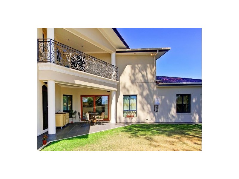 1 Amber Cl, Eight Mile Plains QLD 4113