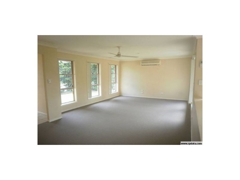 28 Roe St, Upper Coomera QLD 4209