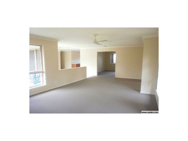 28 Roe St, Upper Coomera QLD 4209