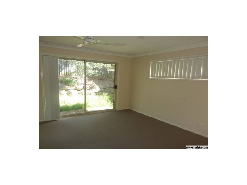 28 Roe St, Upper Coomera QLD 4209