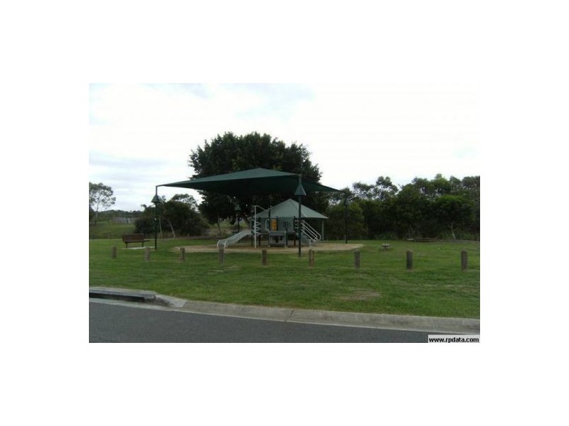 28 Roe St, Upper Coomera QLD 4209