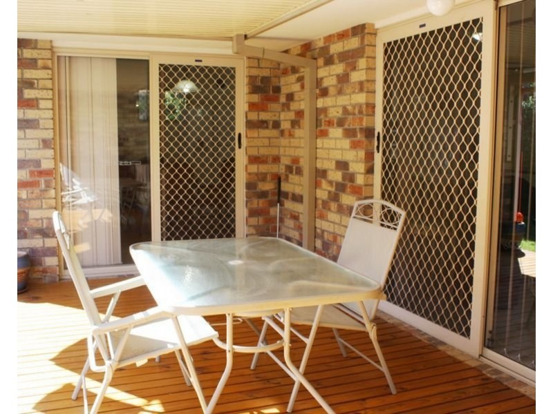 8 Curtis Place, Calamvale QLD 4116