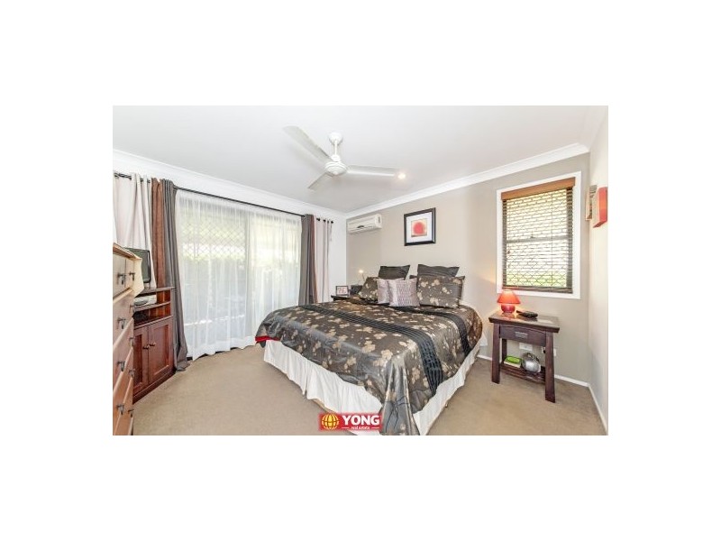 12 Mapelton Circuit, Parkinson QLD 4115