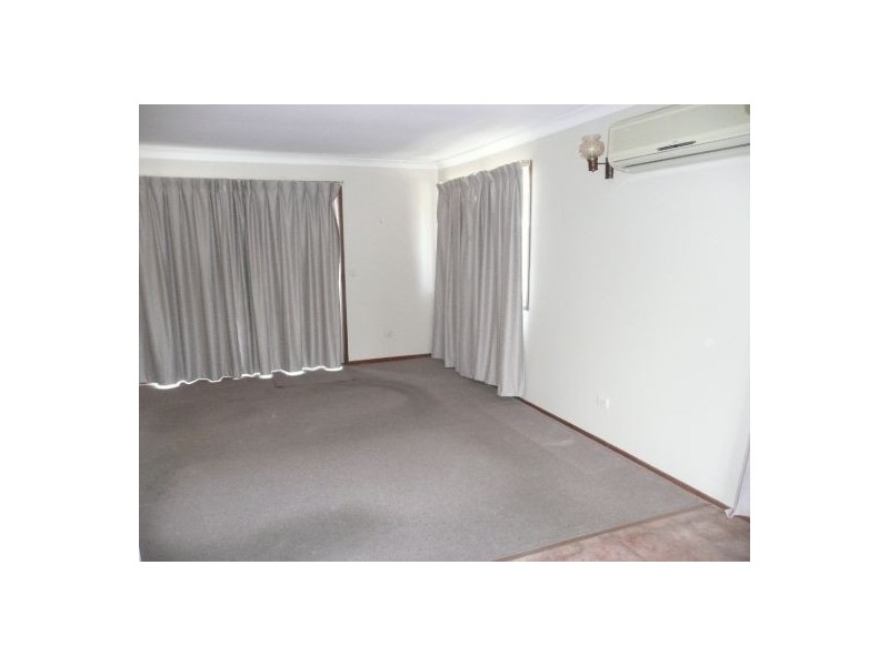 71 Padstow Rd, Eight Mile Plains QLD 4113