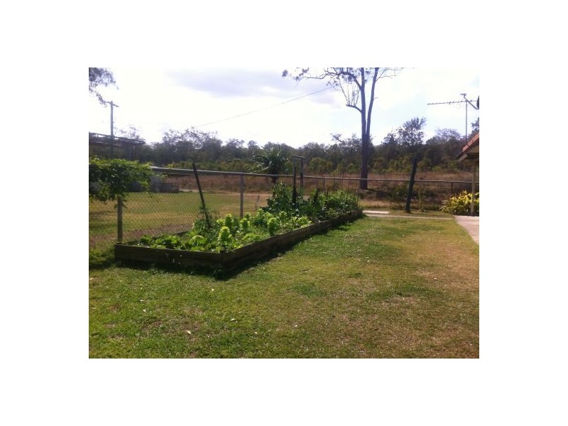 253 Andrew Rd, Greenbank QLD 4124