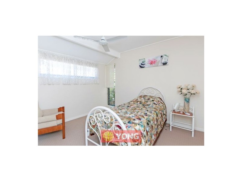 23 Saffron St, Robertson QLD 4109