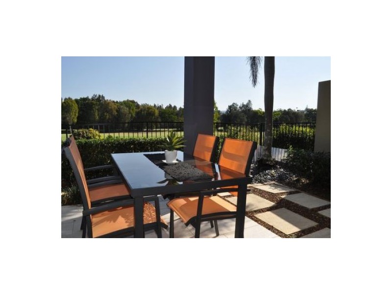 2035/1 Vistas Drive, Carrara QLD 4211