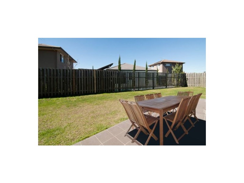 4 Pebbles Court, Berrinba QLD 4117