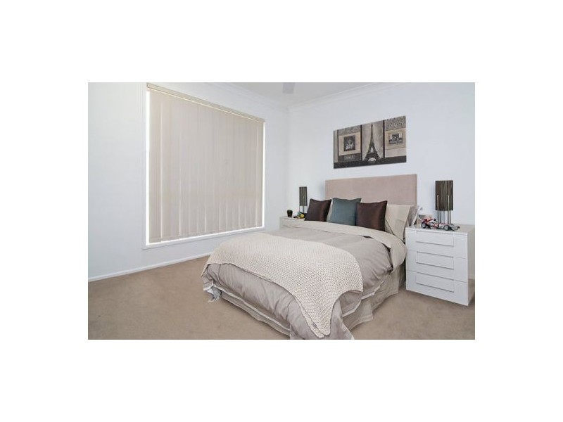 4 Pebbles Court, Berrinba QLD 4117