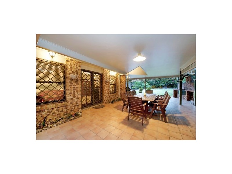 22 Redgum Pl, Calamvale QLD 4116