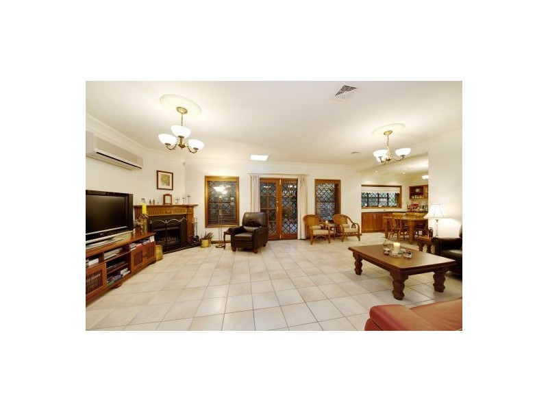 22 Redgum Pl, Calamvale QLD 4116