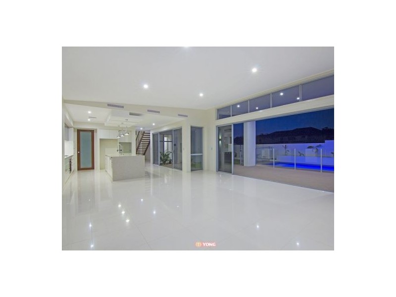 70 Hawthorn Cct, Stretton QLD 4116