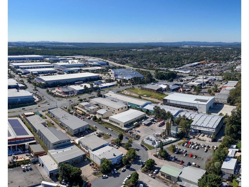 40 Johnson Road, Hillcrest QLD 4118