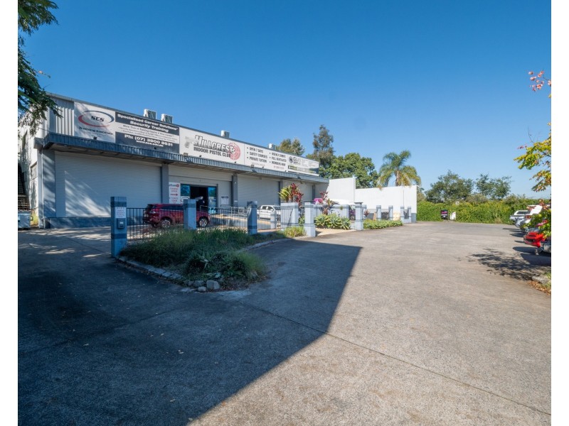 40 Johnson Road, Hillcrest QLD 4118