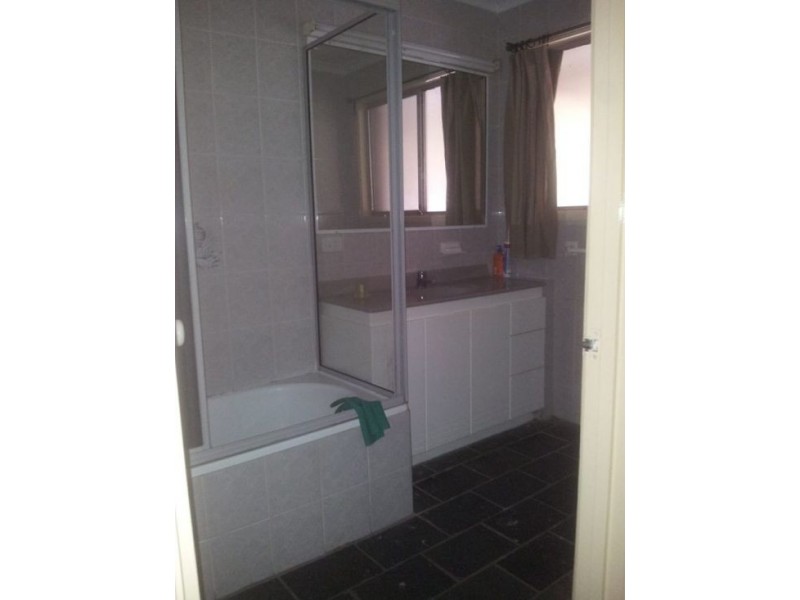 52 Highcrest Drive, Browns Plains QLD 4118