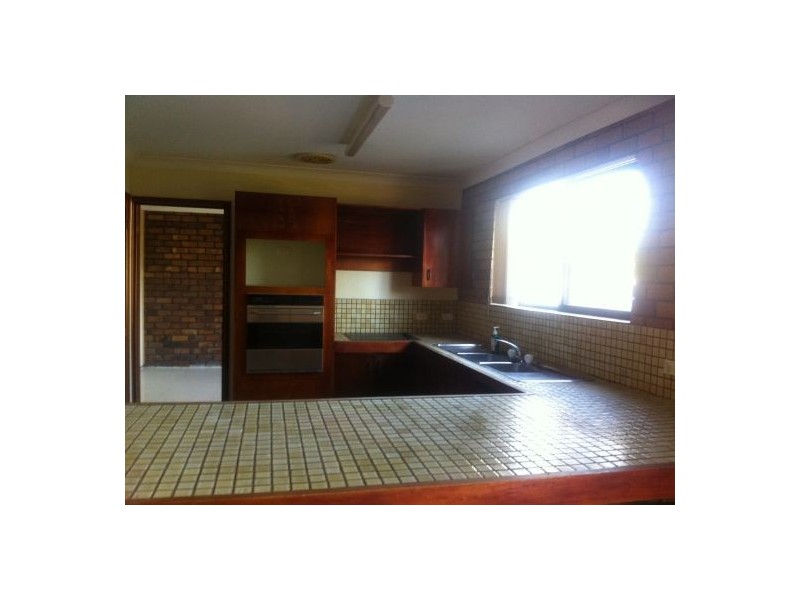 23 Yamal St, Robertson QLD 4109