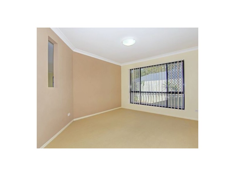 37 Cottonwood Cr, Calamvale QLD 4116