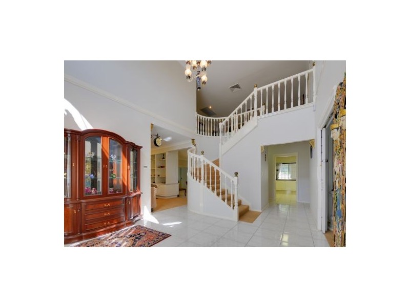 8 Lytham Ct, Cornubia QLD 4130