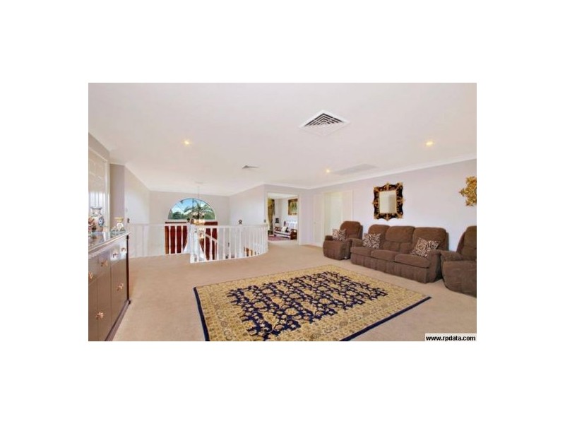 8 Lytham Ct, Cornubia QLD 4130