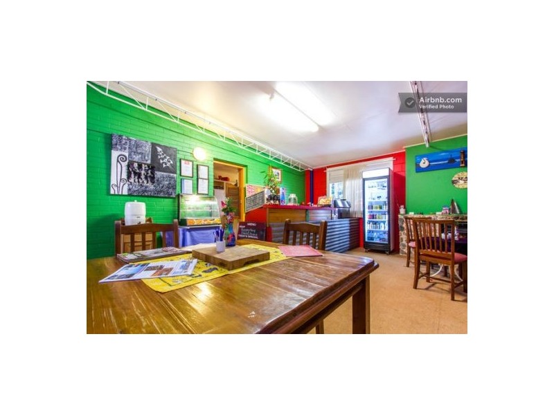 9 Eagle Heights Road, Tamborine Mountain QLD 4272