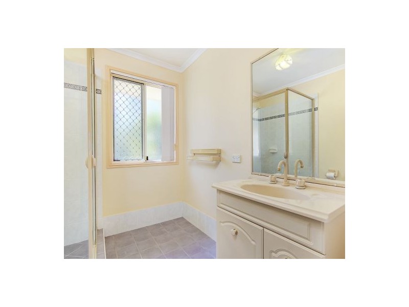 54 Alan Cres, Eight Mile Plains QLD 4113